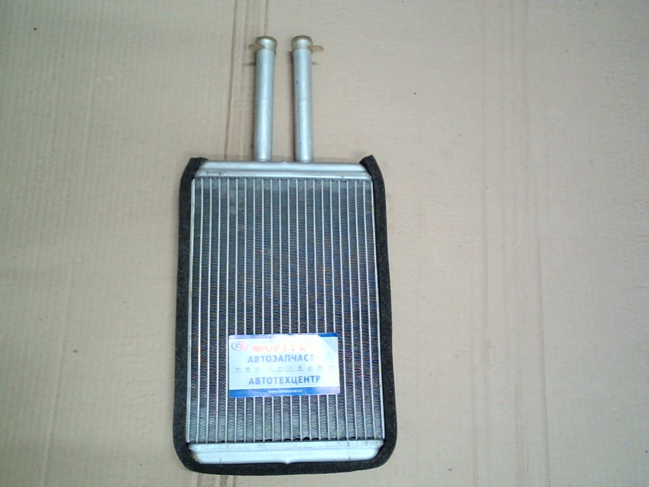Радиатор печки HR-409 /MMC FUSO GREAT FU50 MT 8M21 [MC961946]/ AD на  