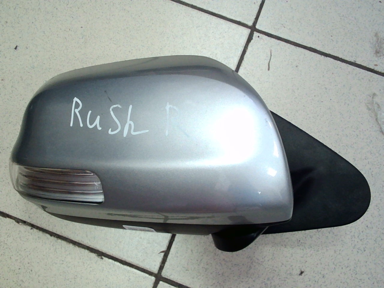 Зеркало TOY RUSH J210E '06 RH с повторителем /серебро/ 5+4 пров. [б/у] на  