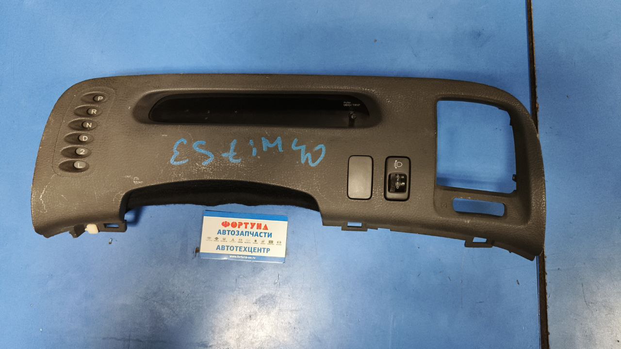 Панель приборов TOY ESTIMA MCR40 [б/у] на панель приборов TOYOTA