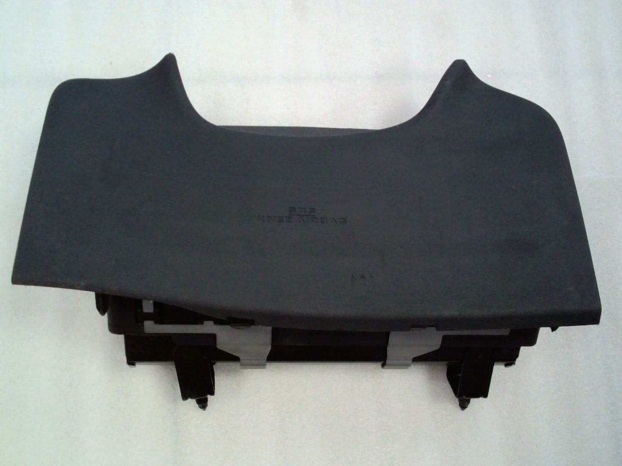 Airbag в ноги водителя TOY CALDINA AZT246 /чёрный/ с патроном [б/у] на airbag TOYOTA