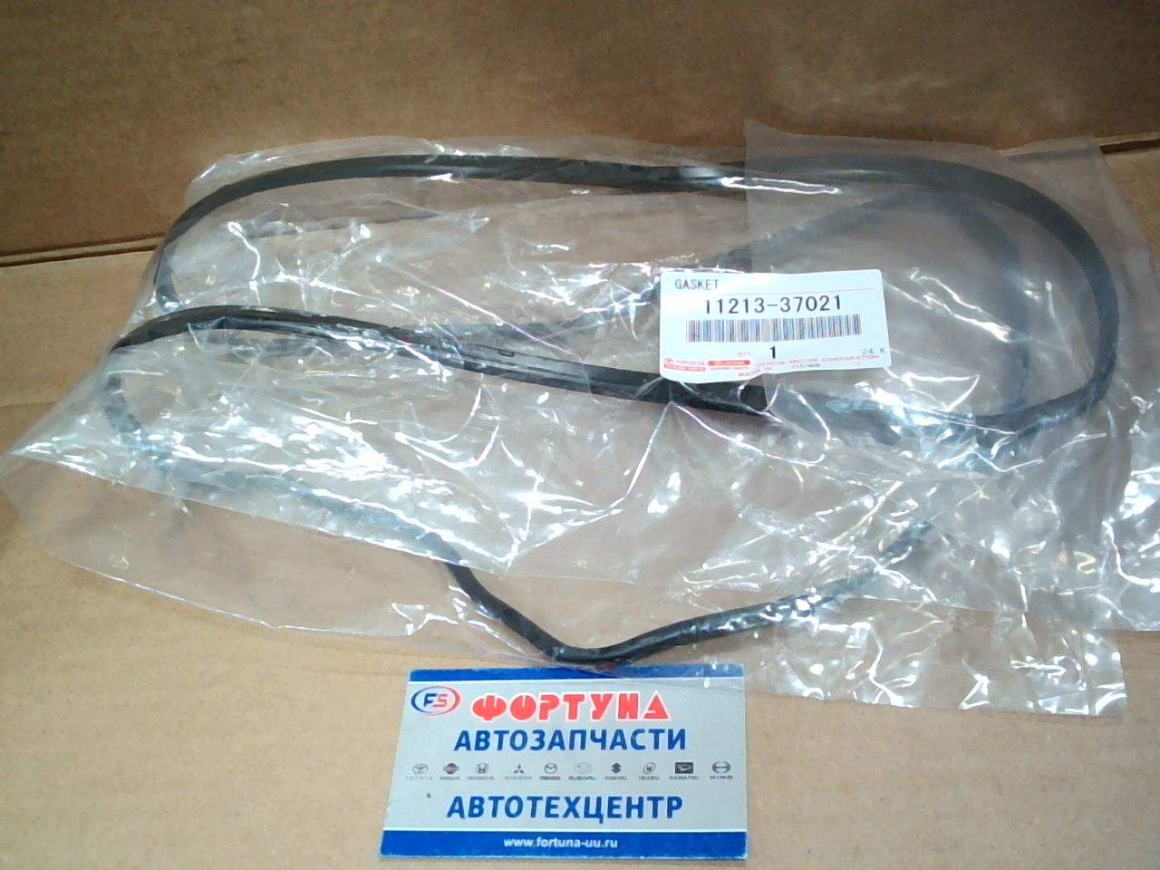 Прокладка клапанной крышки 1ZRFE AURIS 06- [11213-37020/11213-37021] TOYOTA на  