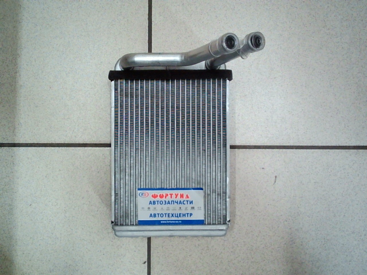 Радиатор печки HR-410-48-K GSParts /MITSUBISHI PAJERO,  DELICA V2#,  V4#/ на  