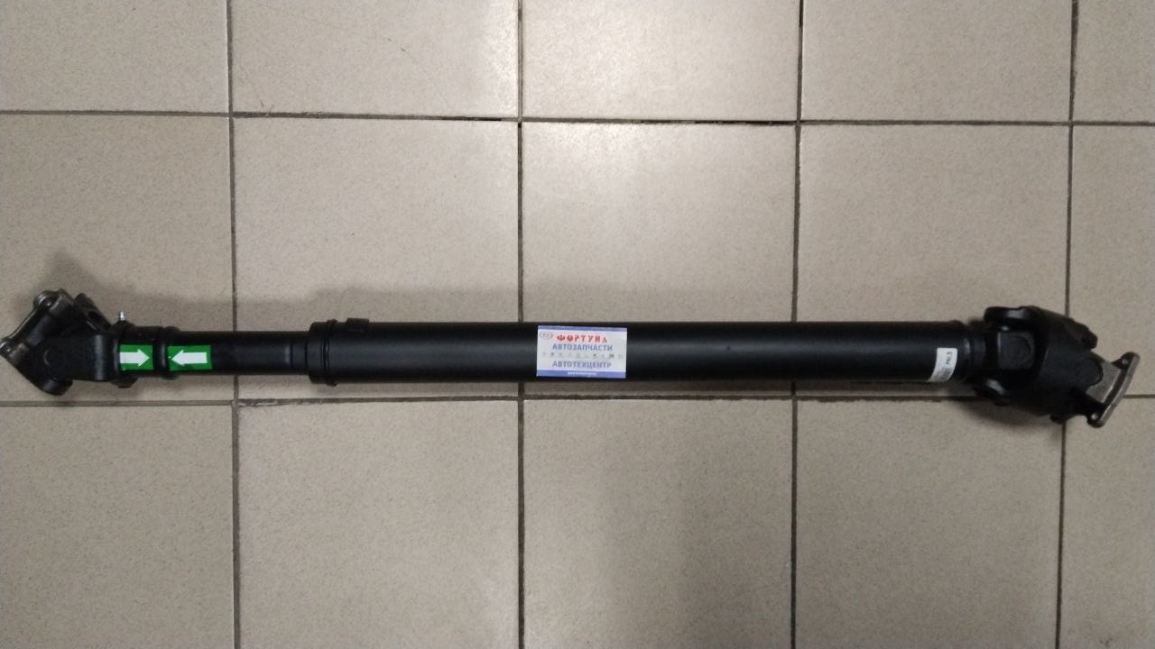 Вал Карданный 37110-26360 TW /Hiace LH85 MTM,  Prado KZJ90,  KZJ95 '96-'00 MTM,  Hilux Surf KZN185 '95-'98 MTM,  4runner/ на  