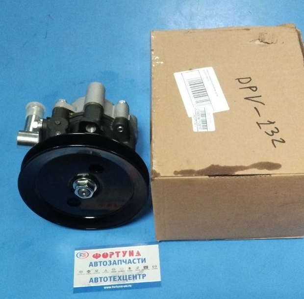 Насос гидроусилителя 44320-26073 (DPV132) DAGGER /HIACE LH114 2L 18T/ на  