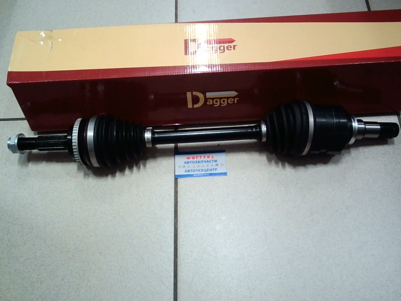 Вал Приводной в сборе 43420-32232 (DSD022L) DAGGER /Левый ZZT240/ на  