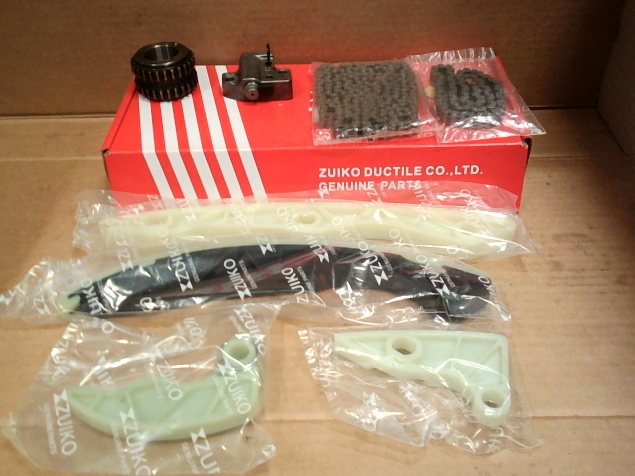 Комплект цепи ГРМ MMC 4B10,  4B11 (KC-16) Zuiko /pcs/ на  