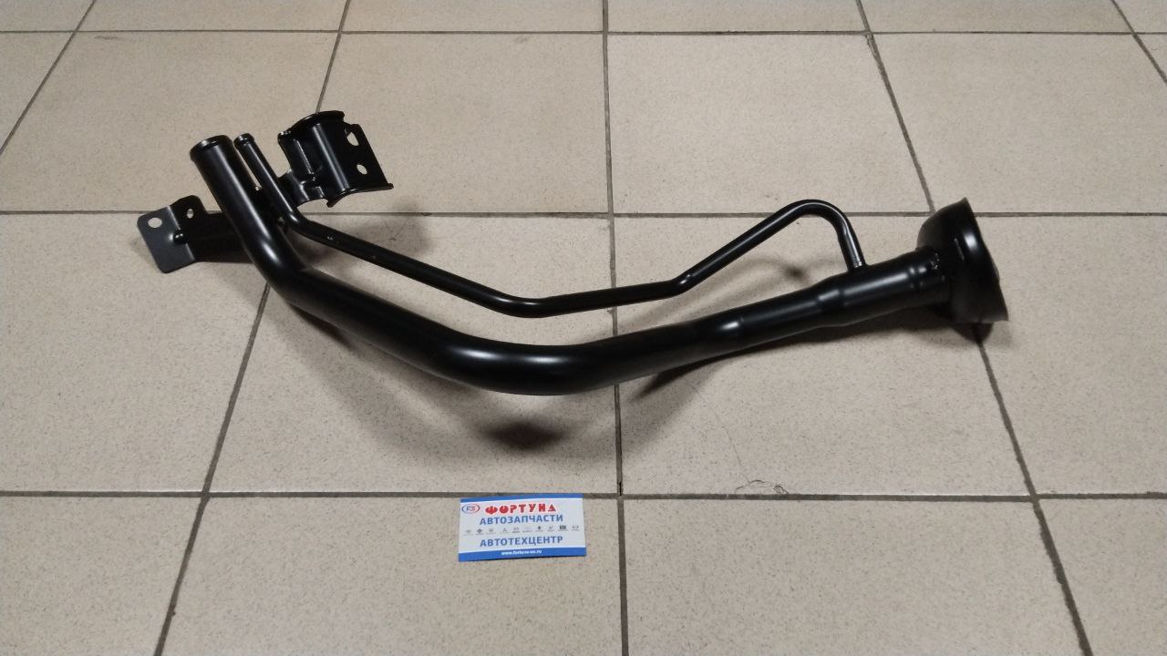 Горловина топливного бака 17221-95F0A DAGGER /Almera,  Sunny B15 '98-/ на  