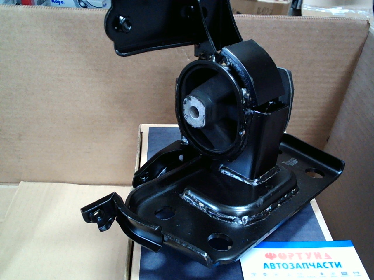 Подушка двигателя 12372-37260 (AWSTO1437) TENACITY /LH RAV4 2.0 '12-/ на  