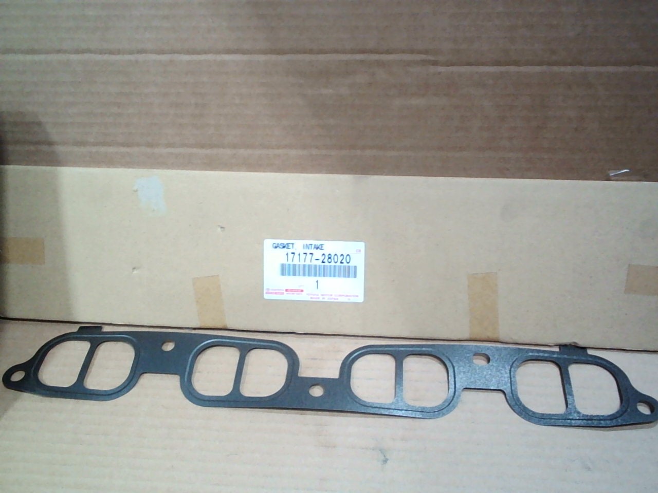 Прокладка впускного коллектора 1AZFSE '00- [17177-28020] TOYOTA на  